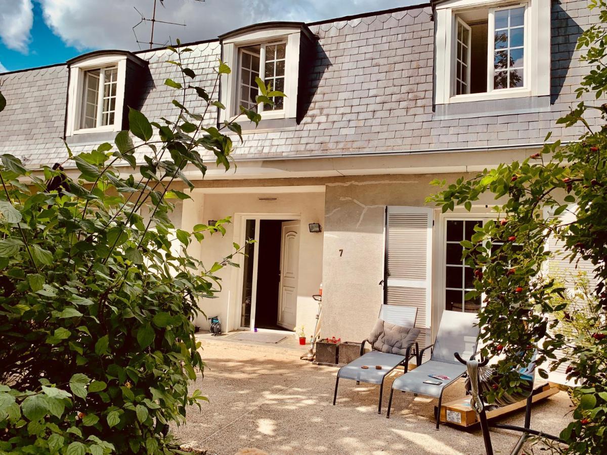 Parc De Buc Bed & Breakfast Buc  Dış mekan fotoğraf